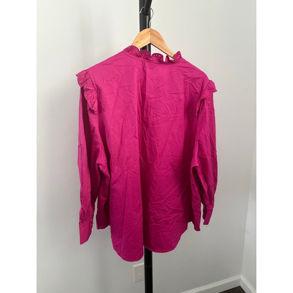 Old Navy Eyelet Ruffle Top - Picture 4 of 4